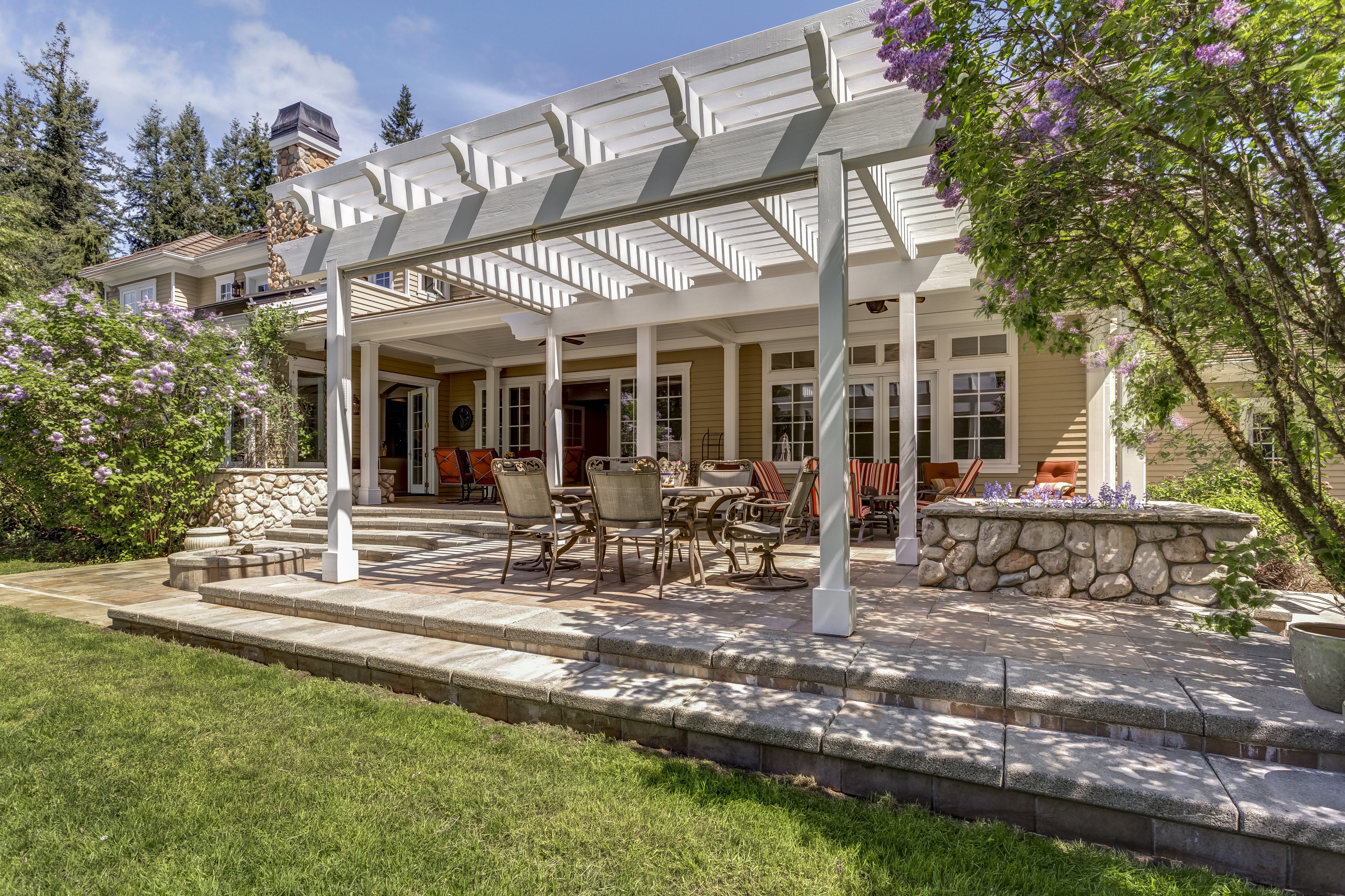 Gazebos vs pergolas in Ogden, Utah