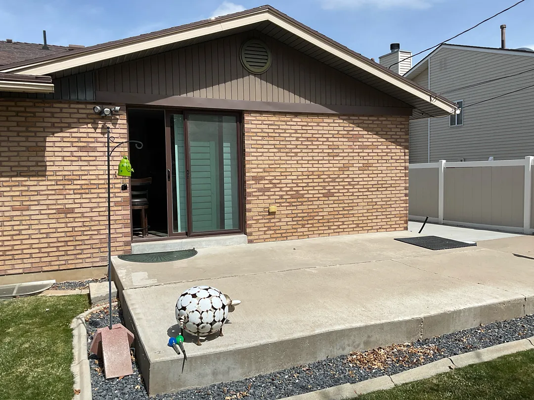 Durable 19x13 Patio Cover Installation in Roy, UT